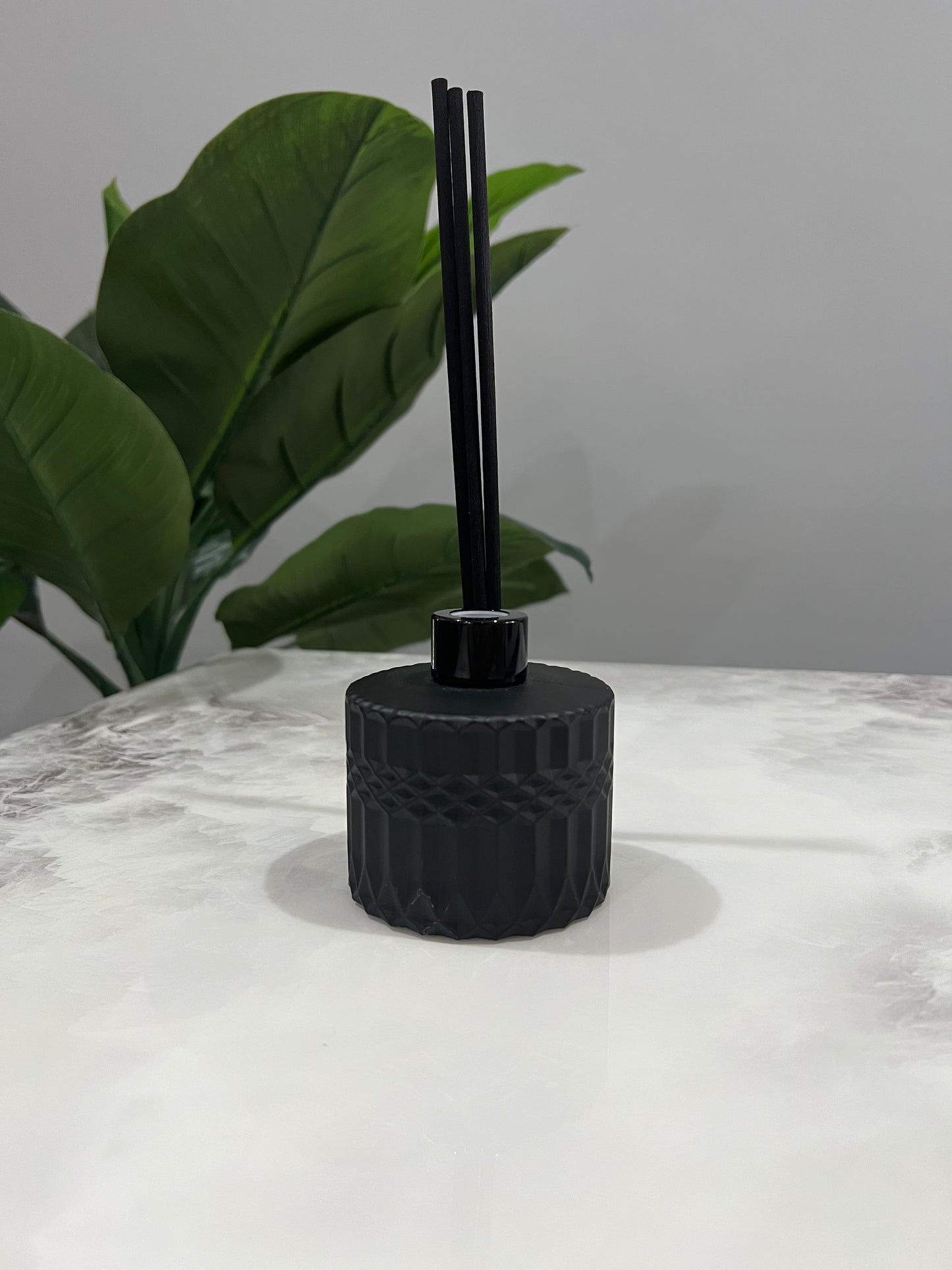 Crystal Matte Black Diffuser 200ml